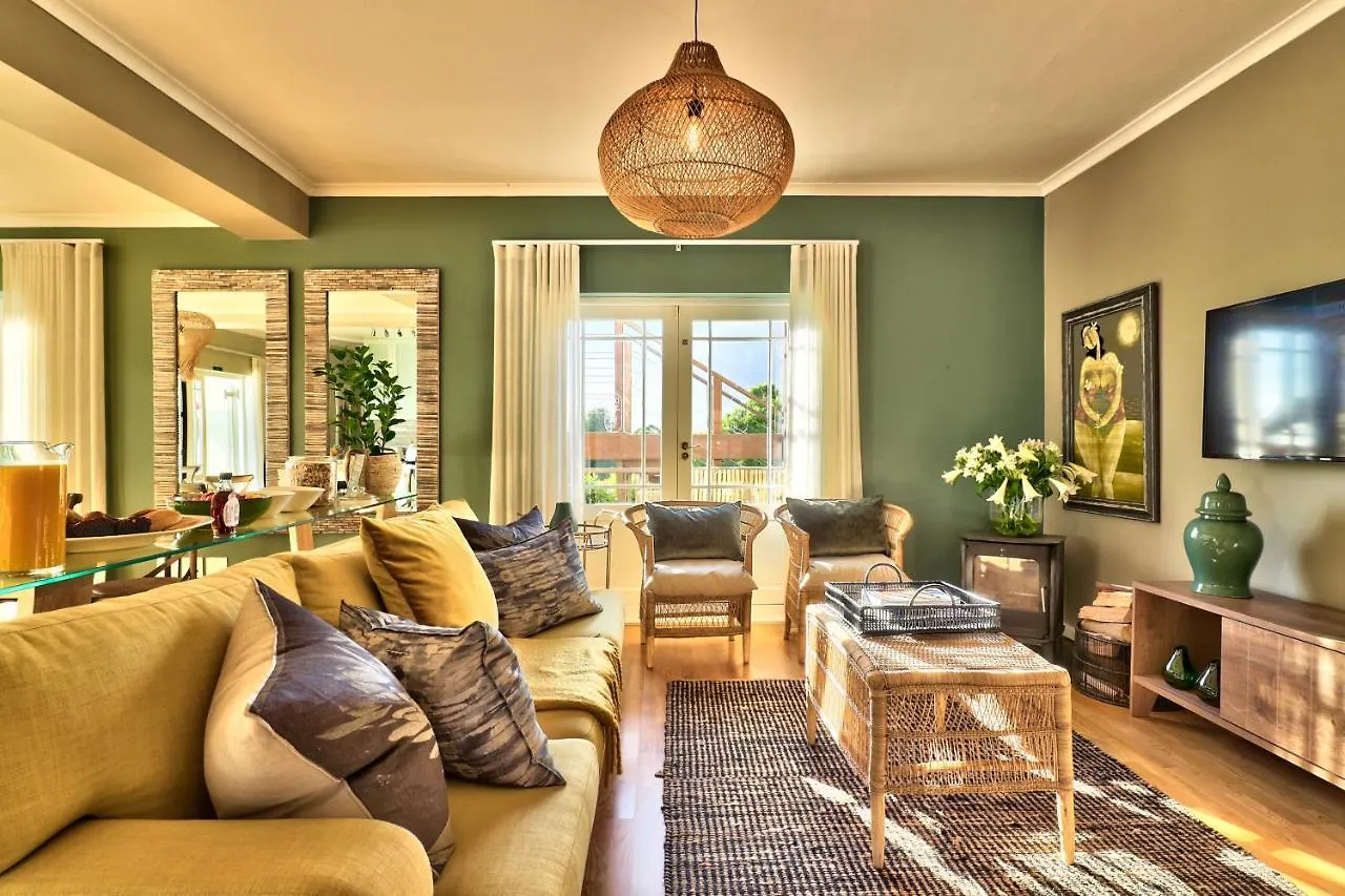 Devonport House Bed & Breakfast Cape Town 4*,