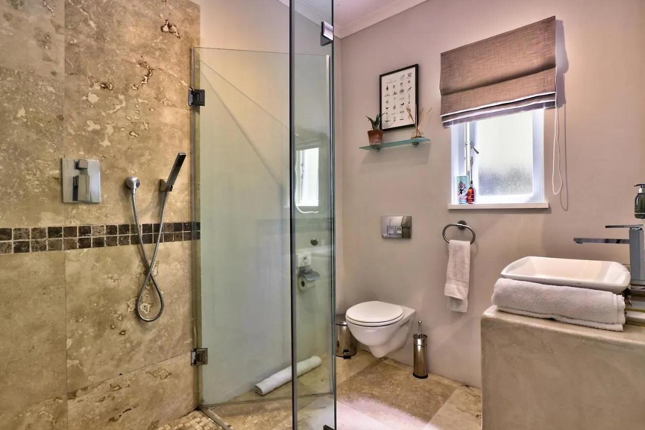 Devonport House Bed & Breakfast Cape Town